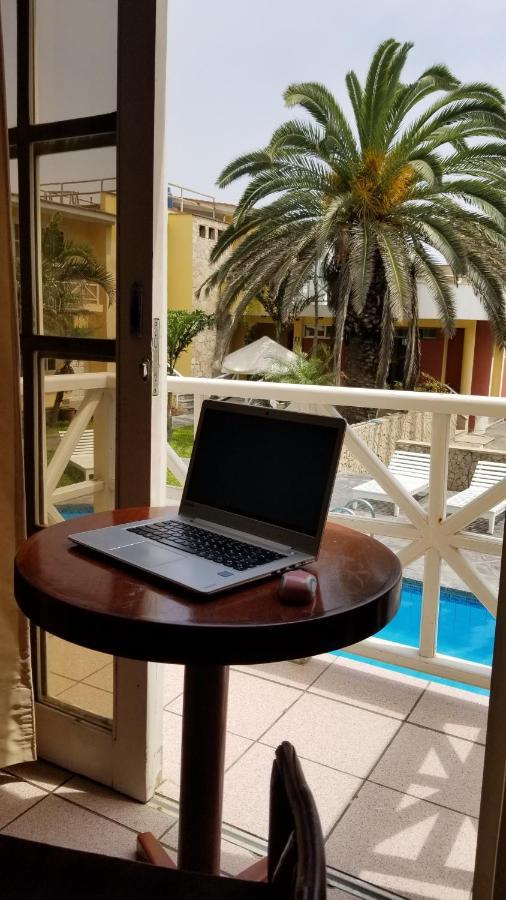 Palmeras De Hotel Huanchaco