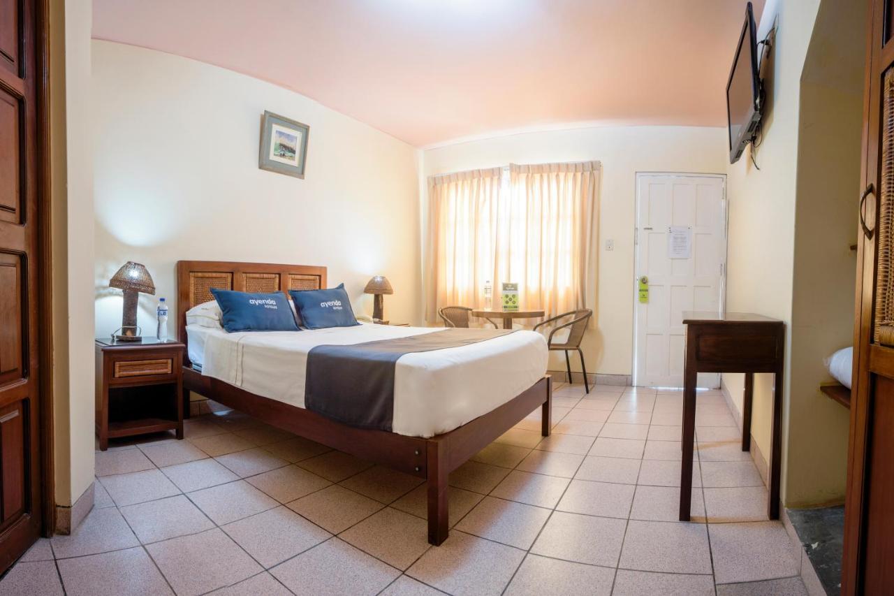 Hotel Palmeras De 3*