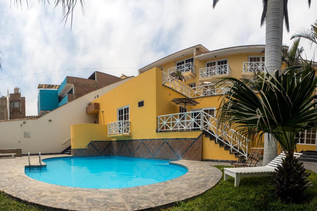 Palmeras De Hotel Huanchaco