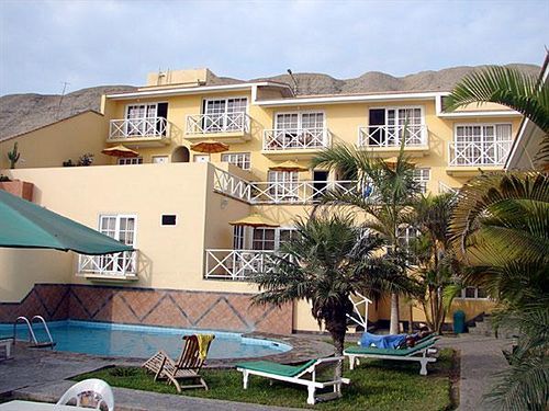 Palmeras De Hotel 3*
